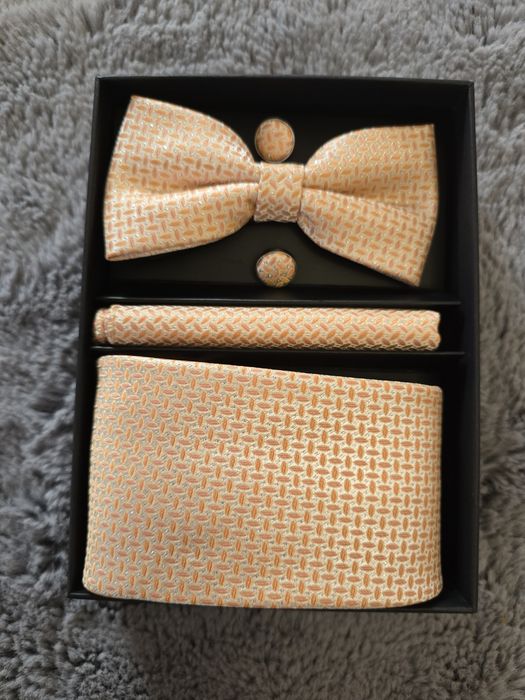 Комплект вратовръзка и папийонка /Мъжки комплект