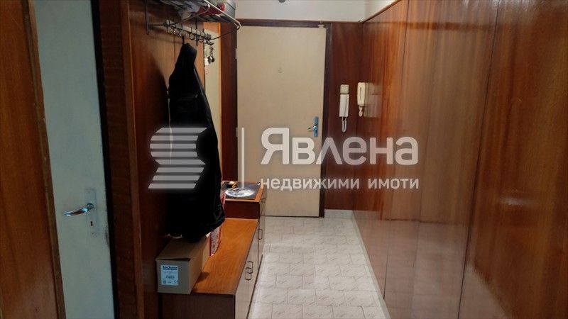 Продава се Двустаен апартамент в Бургас, Изгрев - 61 кв.м за 1886 €/кв.м - Снимка #6