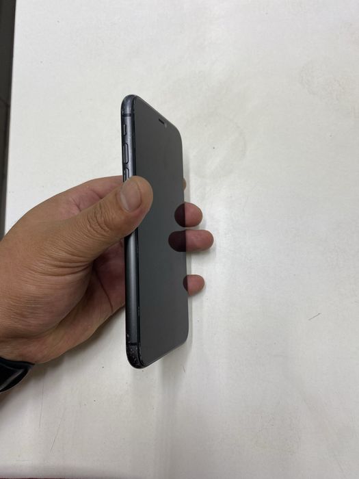 Iphone 11 (128GB) в идеальном состояний