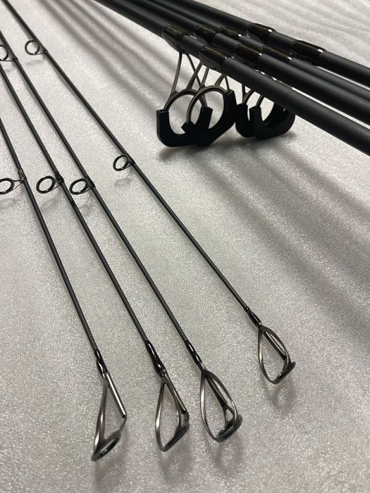 SET 4 Lansete Crap FL Strategist 3.90m/3.75lbs (2 Segmente)