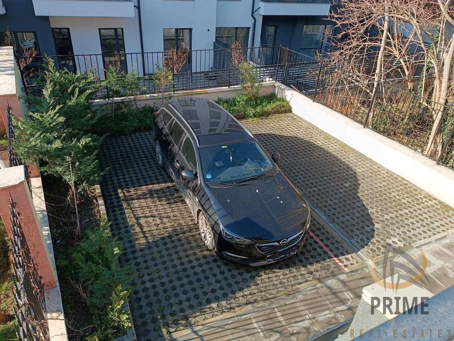 Дава се под наем Двустаен апартамент в Бургас, Център - 80 кв.м за 1000 € - Снимка #14