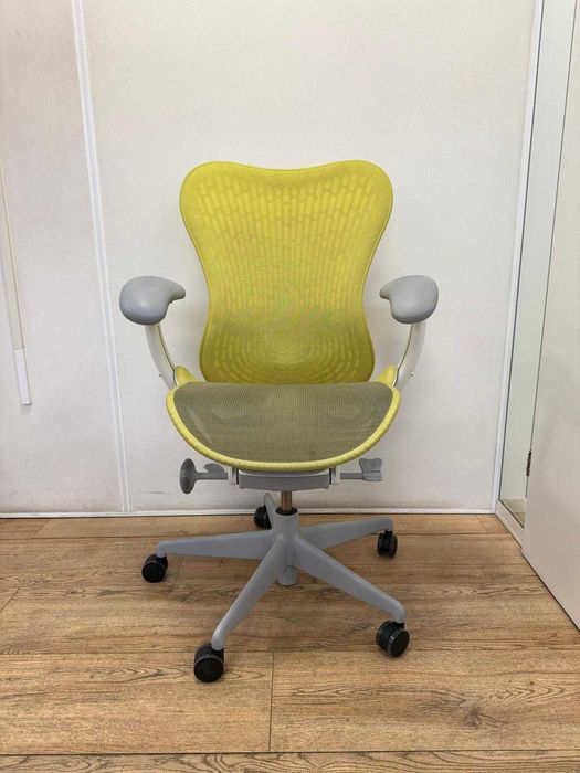 Refurbished Herman Miller Mirra 2 Twilight/Studio Yellow Butterfly