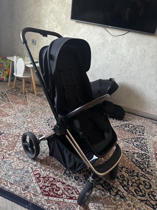 Продам коляску Ilovi softi 2 в 1