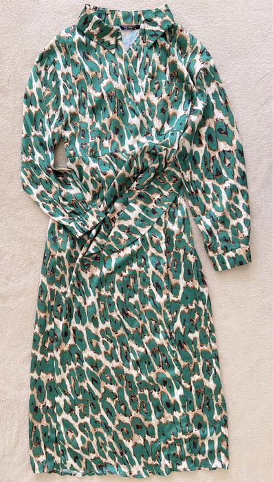 Платье вечернее и повседневное