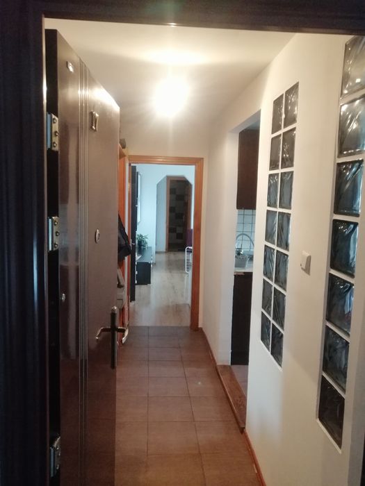 Apartament cu 2 camere în zona Lenin