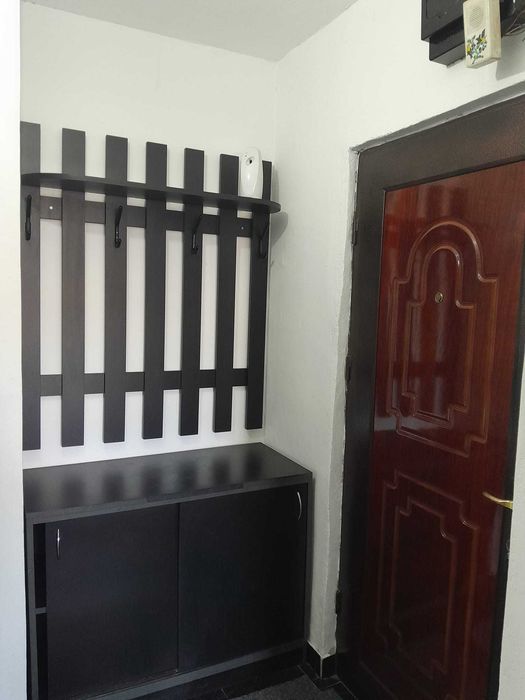 Ofer spre închiriere pe termen lung garsonieră confort 1 în Micalaca