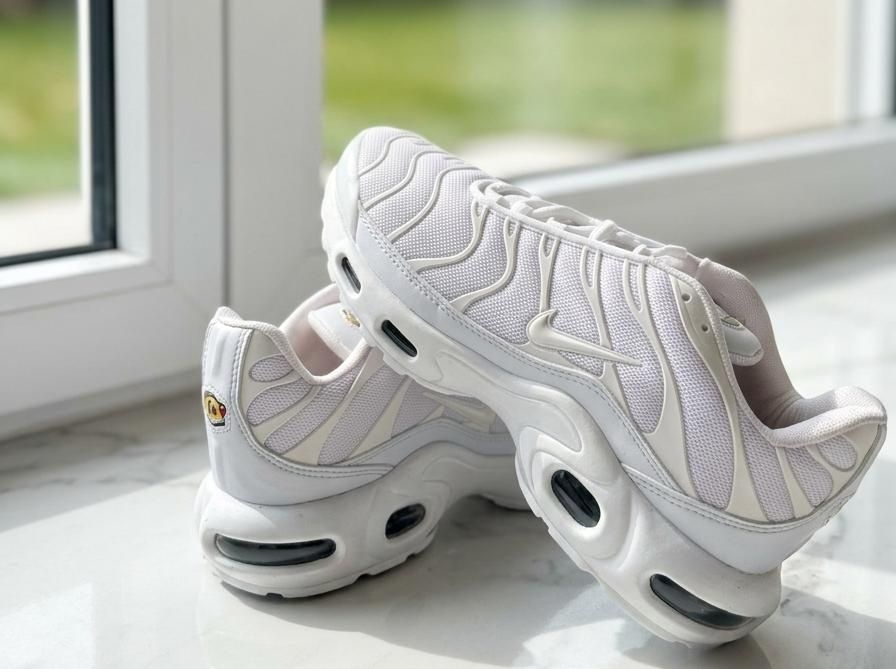 Adidasi NIKE TN - Produs PREMIUM - Full Box