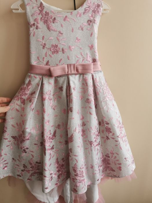 Платье вечернее для девочки  размер 130