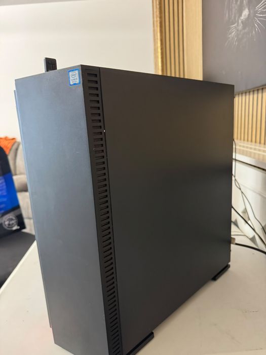 PC Gaming I5 9400f/ 16GB RAM/ RTX2060 OFERTA + monitor totul negociabil