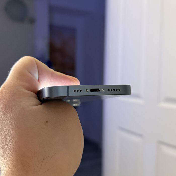 iPhone 14 - 87% baterie - 128GB - PERFECT FUNCȚIONAL