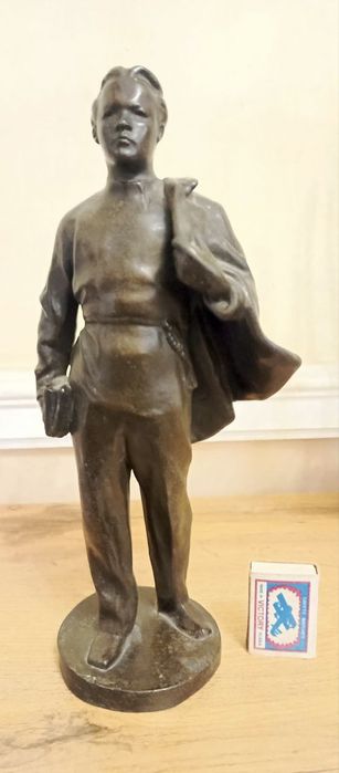 Продажа статуэтки