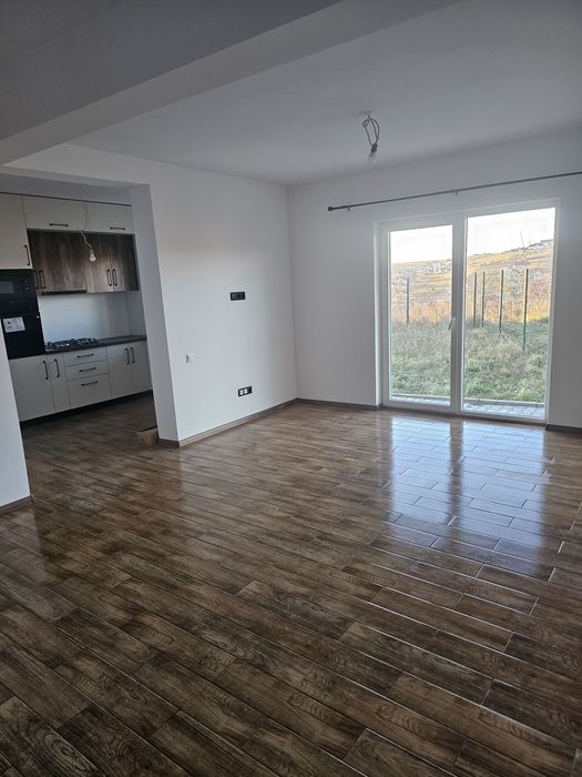 Vand casa în Viile Sibiului