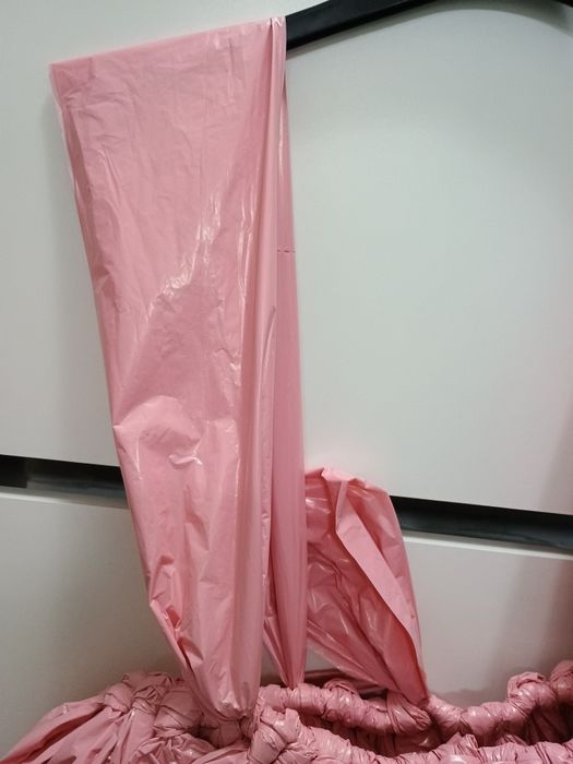 Rochie din materiale reciclabile