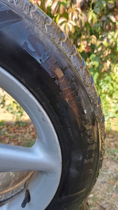 Semperit зимни 205 /55/16 с джанти 4x108 Audi