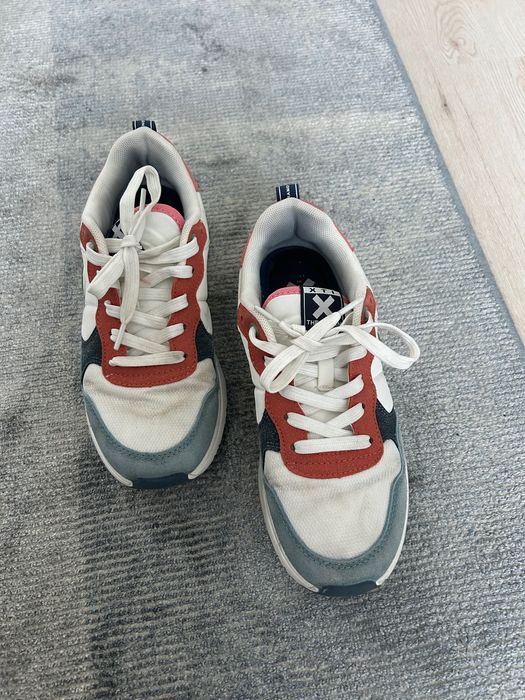 Маратонки 37 размер