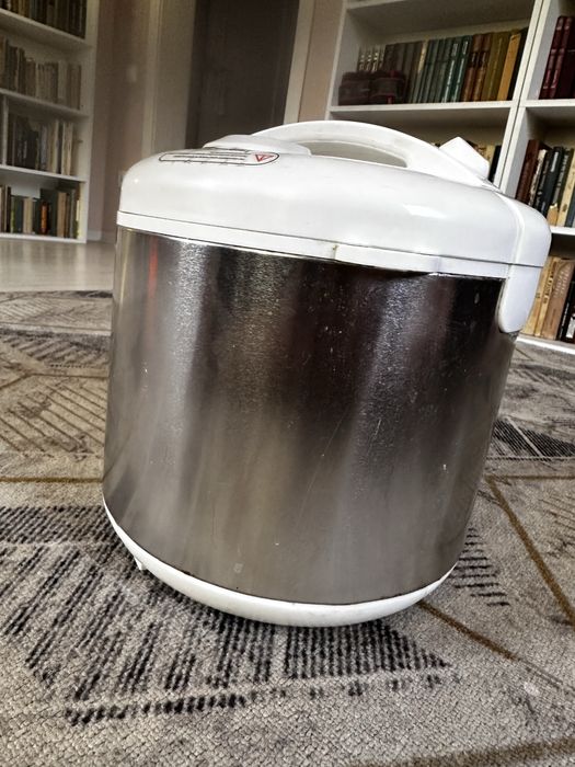 Мультиварка Redmond