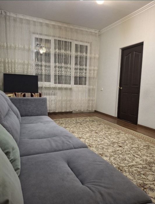 Продается 4/1/4 квартира Ялангач