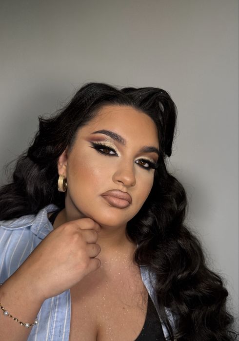 Make up 200 leii