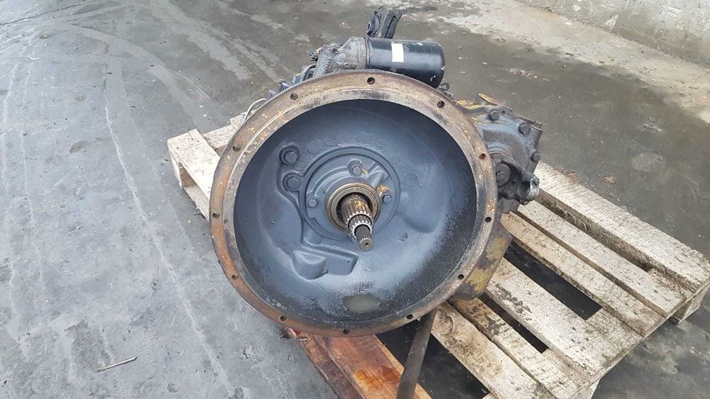 Cutie de viteze buldoexc Fiat Hitachi ,New Holland NH85,95,COM-T4-2025