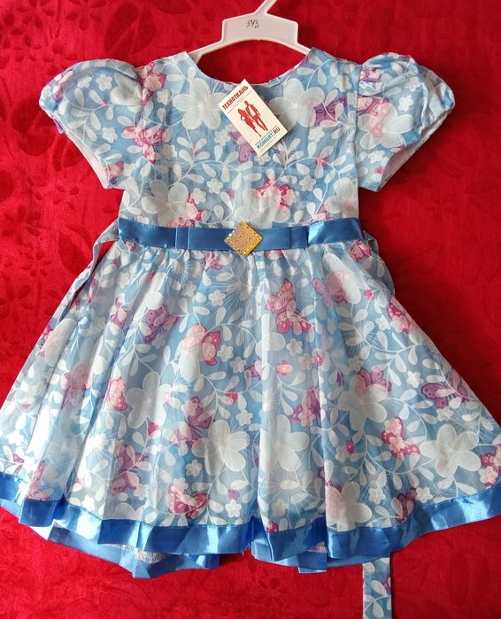 Платье,комбинезон для новорожденных