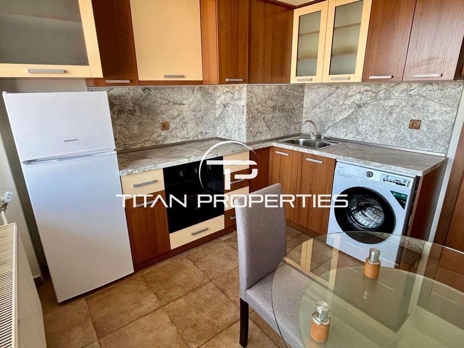 Продава се Тристаен апартамент в Пловдив, Гагарин - 95 кв.м за 1685 €/кв.м - Снимка #2