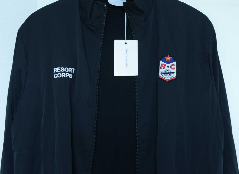 Resort Corps M оригинальная одежда
