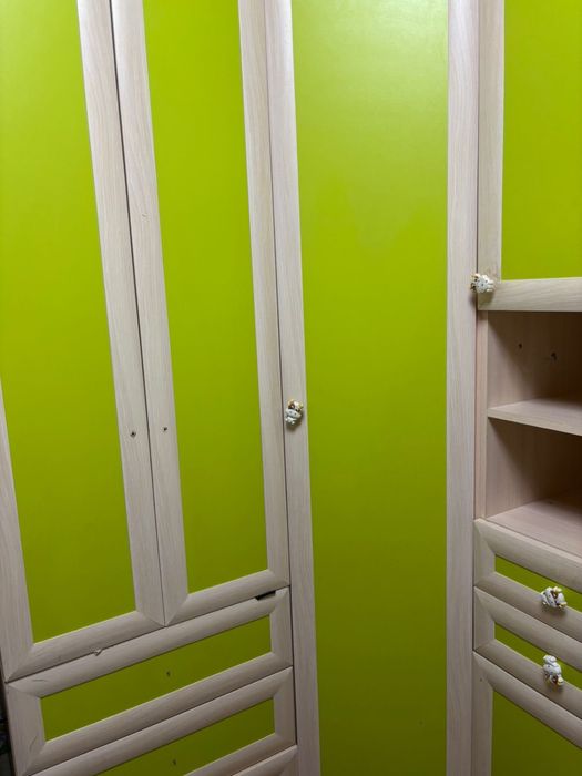 Продам вместитель шкаф