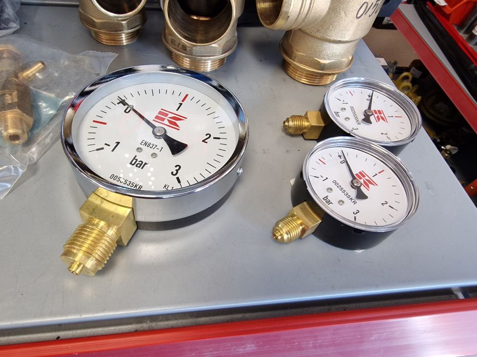 Manometru supapa siguranta vidanja se poate trimite prin curier rapid