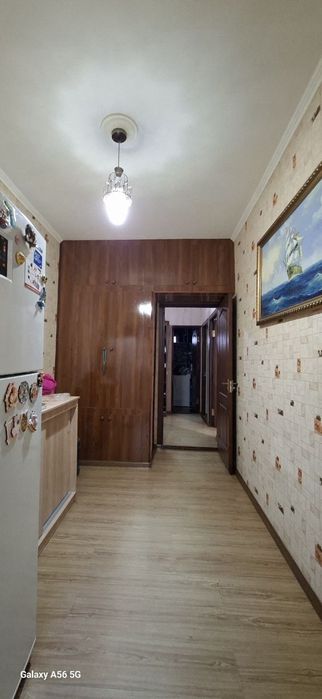 Чиланзар 8. 77 серия.  Продается 2 комнатная.  Срочно Ипотека