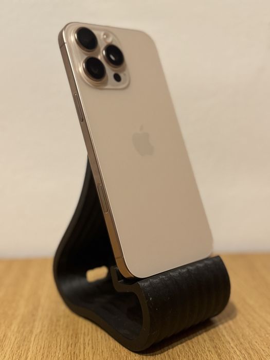 iPhone 16 PRO MAX • Impecabil • Gold