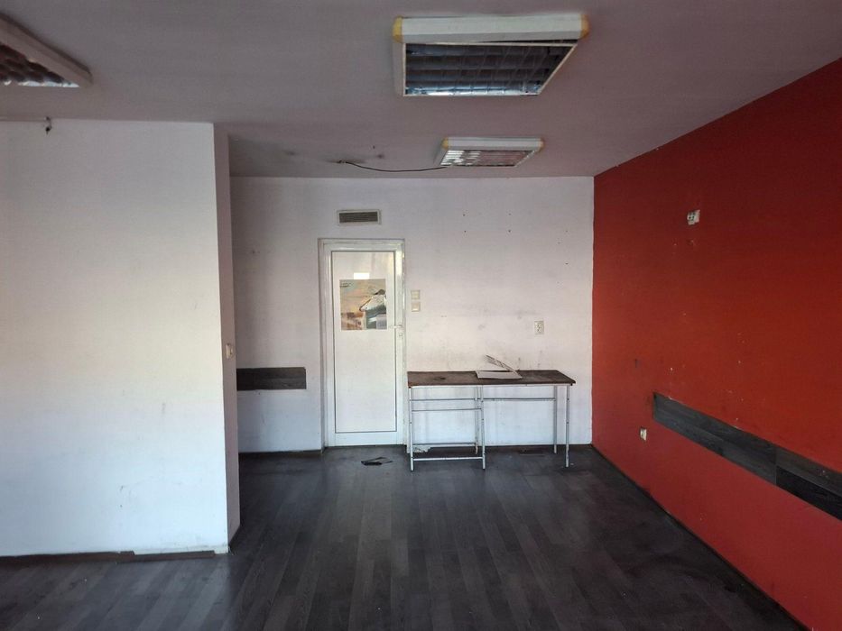 Дава се под наем Магазин в Бургас, Възраждане - 80 кв.м за 498.27 € - Снимка #4
