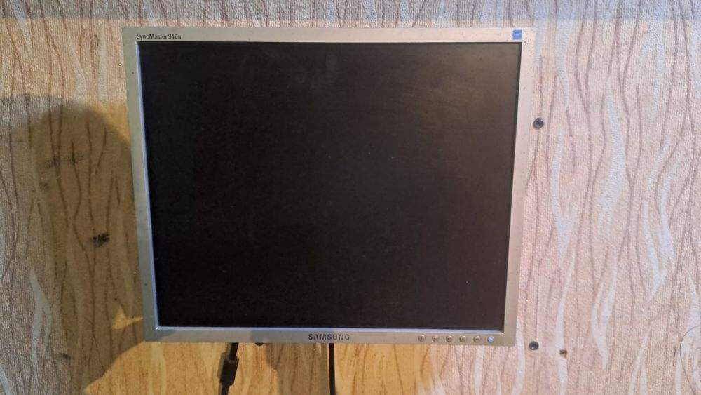 Продам компьютер куадро кор