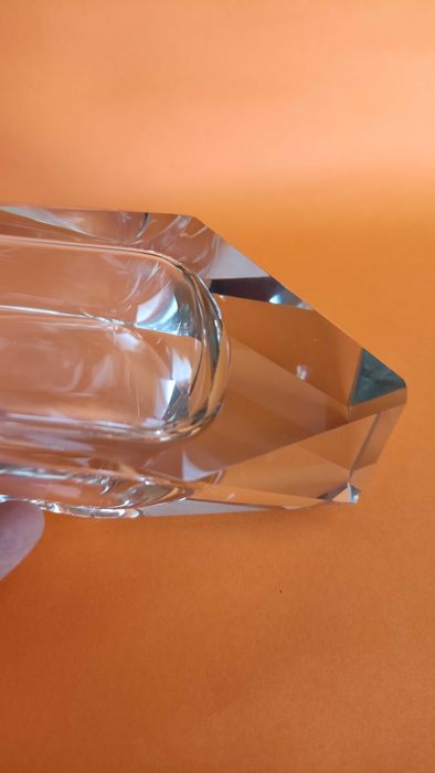 Елегантна ваза от кристал Мурано