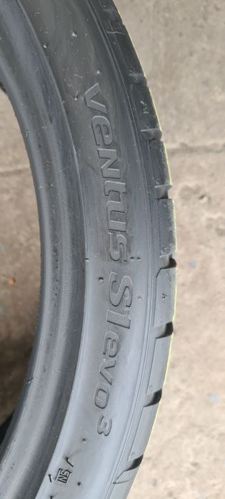 4 anvelope vara Hankook,235/35/19.