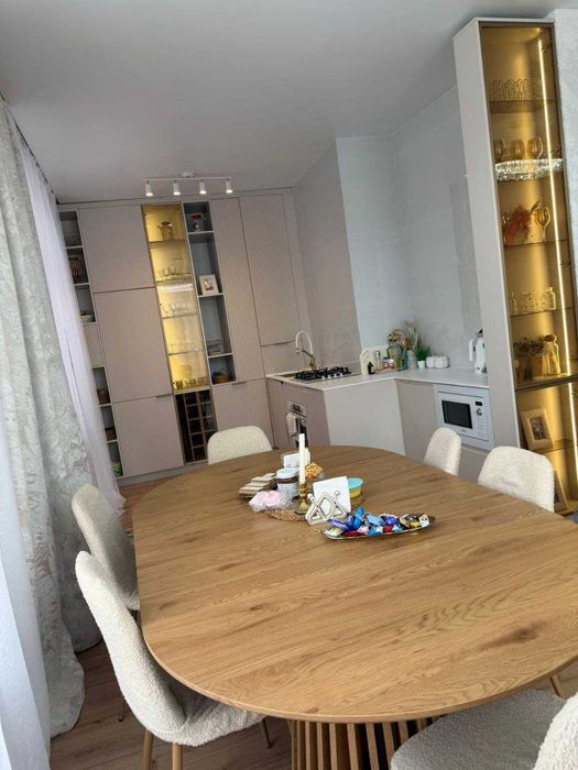 Продажа 3-комнатной квартиры