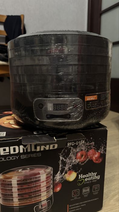 Электросушилка REDMOND