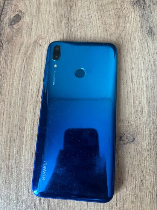 Смартфон Huawei  Y7  2019