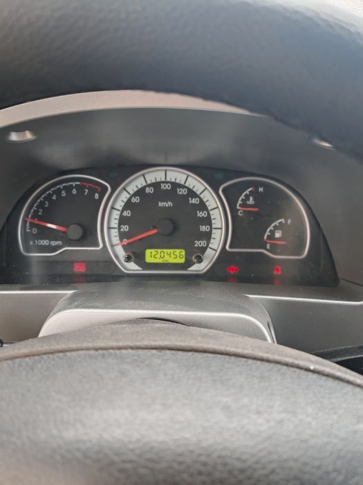 Дэу нексия 2013, об 1.5