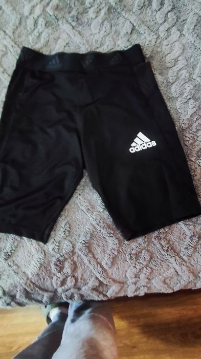 Термодолище adidas носено от Сергей Георгиев