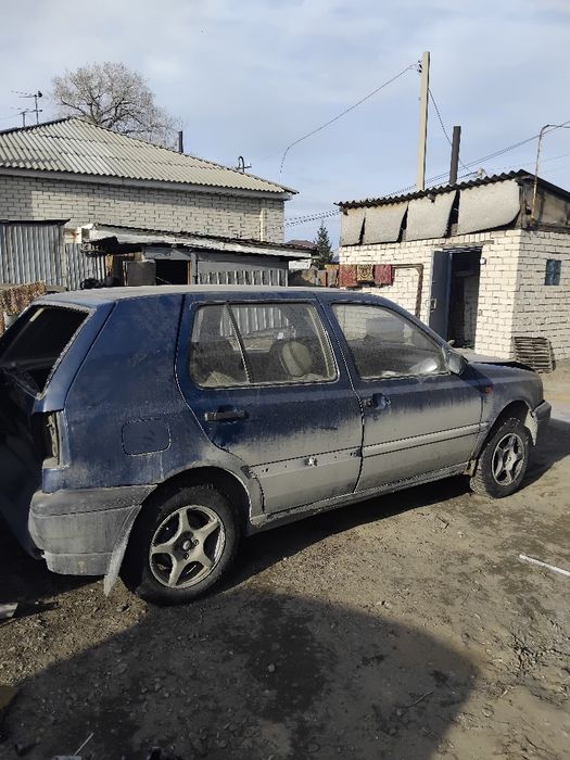 Продам гольф3 позапчастям