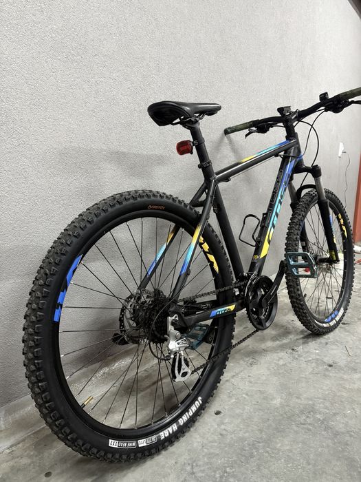 Планинско колело cross в отлично състояние само сега!!