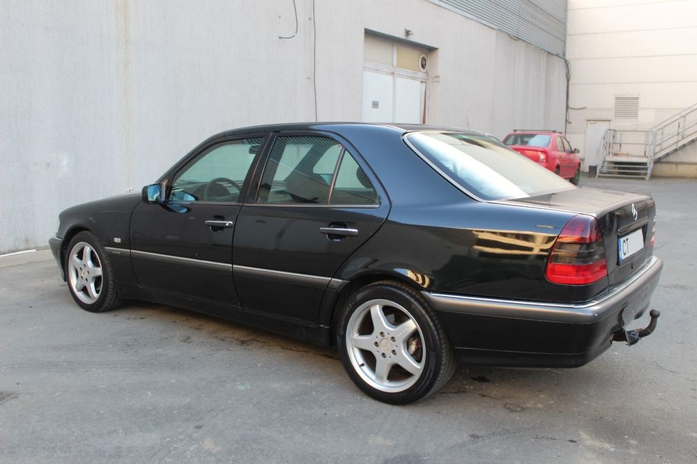 Mercedes-Benz c250 w202 an 98 Diesel