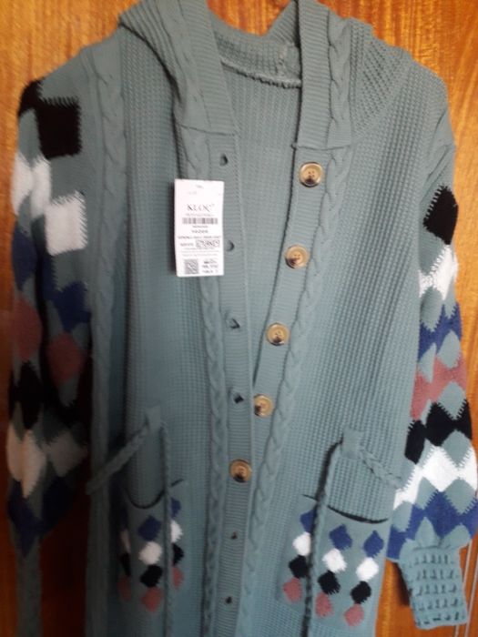 Продам кардиган 46 размер