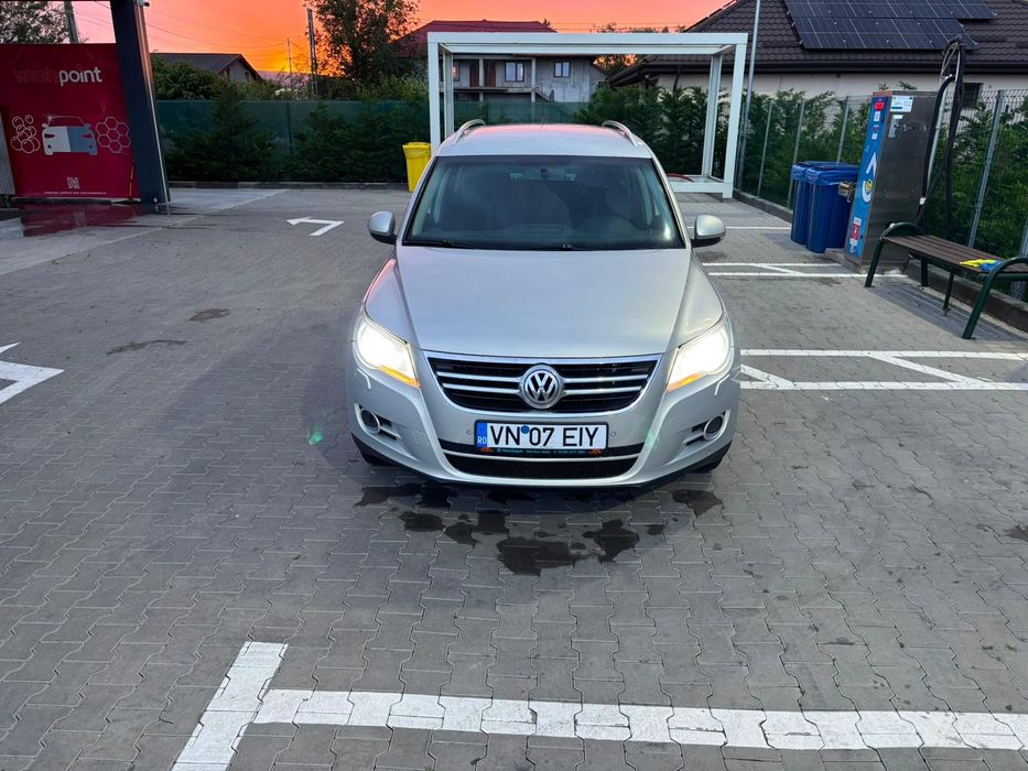 VOLKSWAGEN Tiguan 2011 — imagine 4