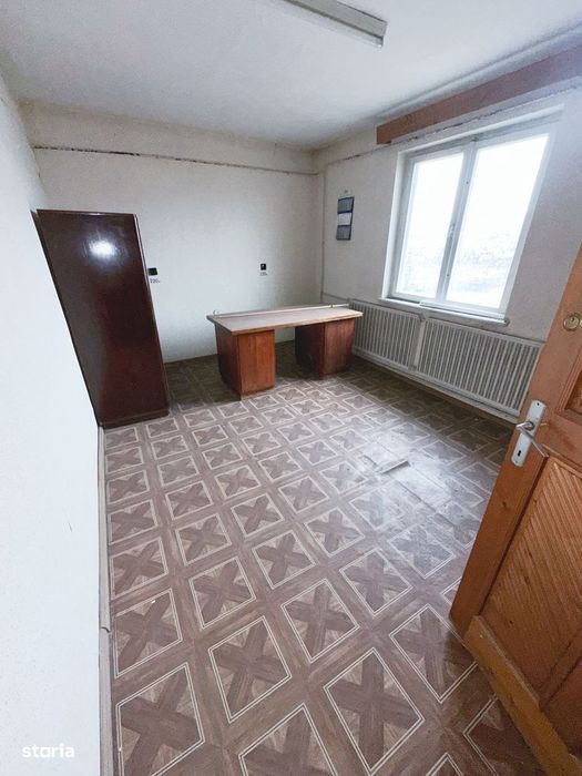 Fabrică DE VÂNZARE în Târnăveni
