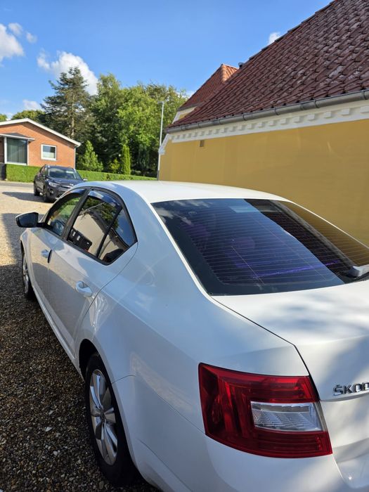 SKODA Octavia 2013 — imagine 4