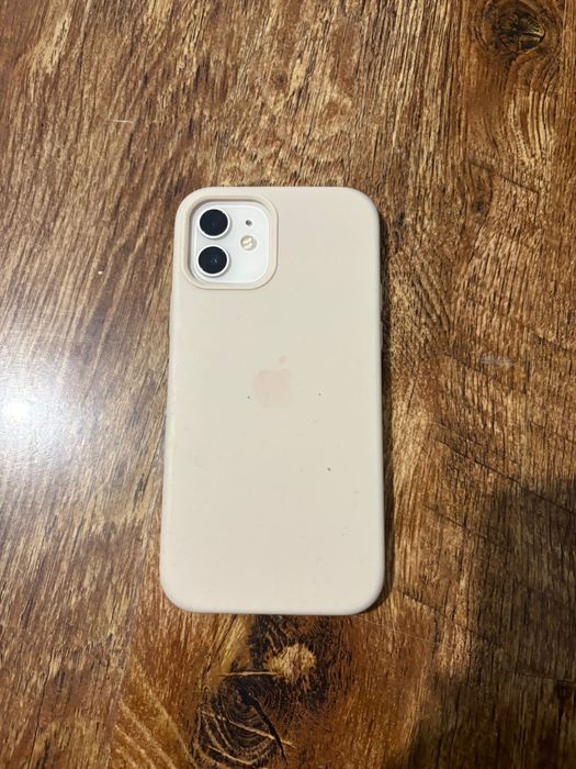 Iphone 12 in stare foarte buna