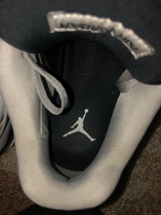 Jordan 4 Military Black