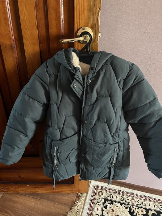 продам новую куртку