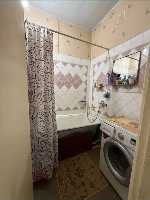 Продажа Юнусабад-15, 2ком, 1этаж